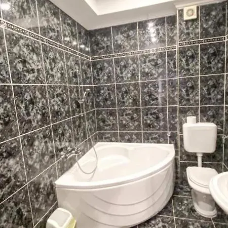 Appartement Peaceful With Style - Classsic Two Bedroom