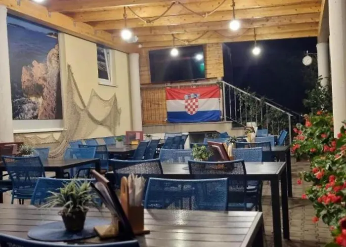 Peaceful With Style - Classsic Two Bedroom Διαμέρισμα